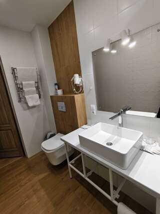 Гостиница Эврика Йошкар-Ола Номер люкс улучшенный-5