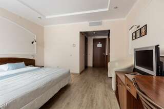 Гостиница Эврика Йошкар-Ола Однокомнатный улучшенный (Первая категория)-2