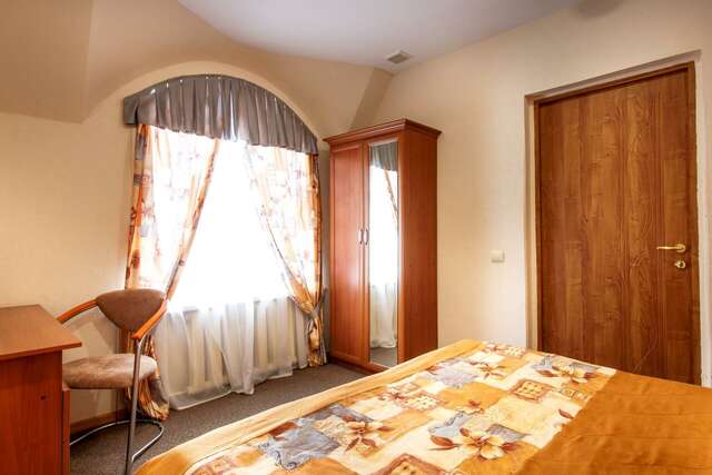 Гостиница Эврика Йошкар-Ола-196